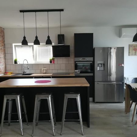 Apartmani Radic Rg Rogoznica  Extérieur photo