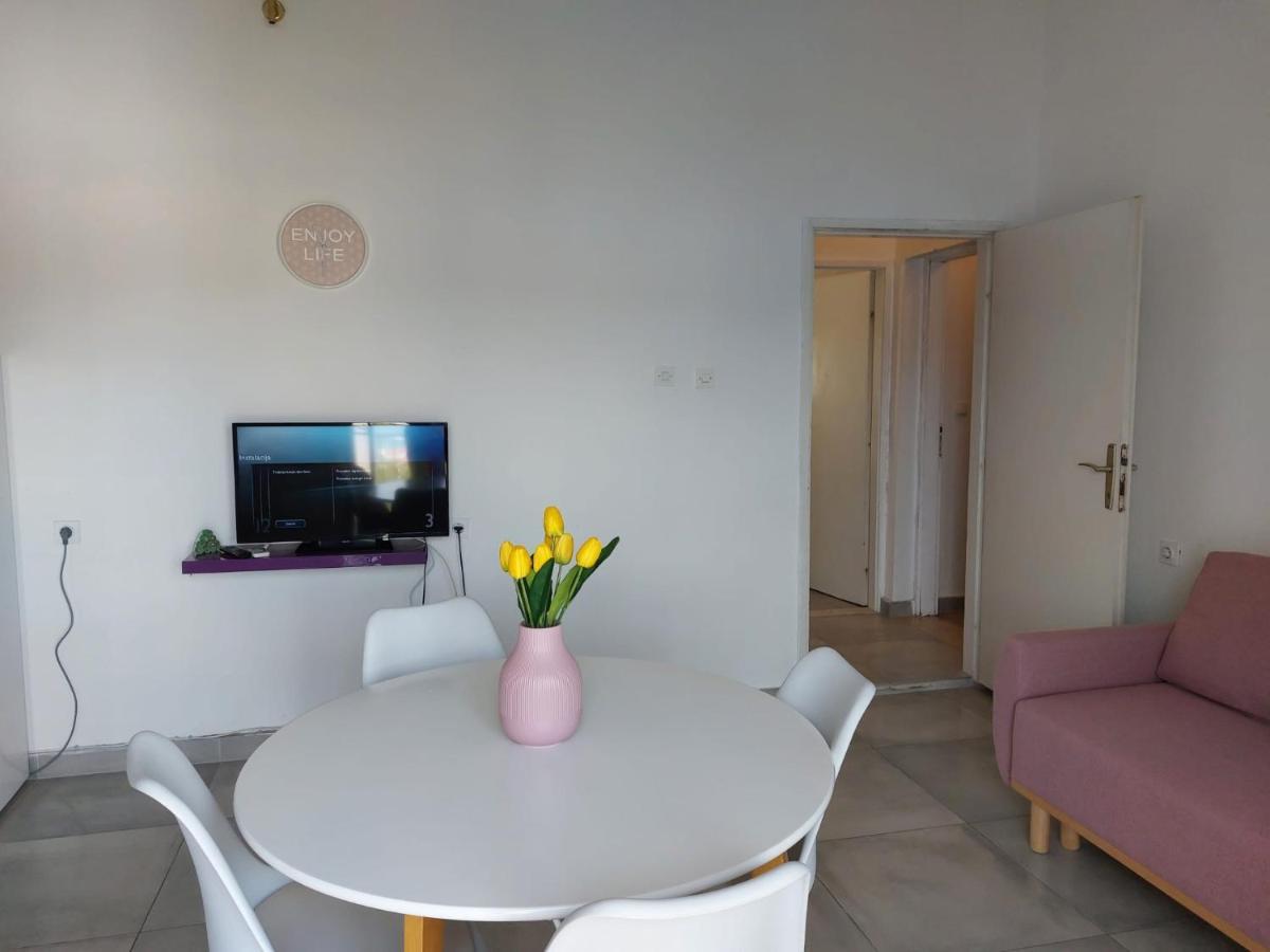 Apartmani Radic Rg Rogoznica  Extérieur photo